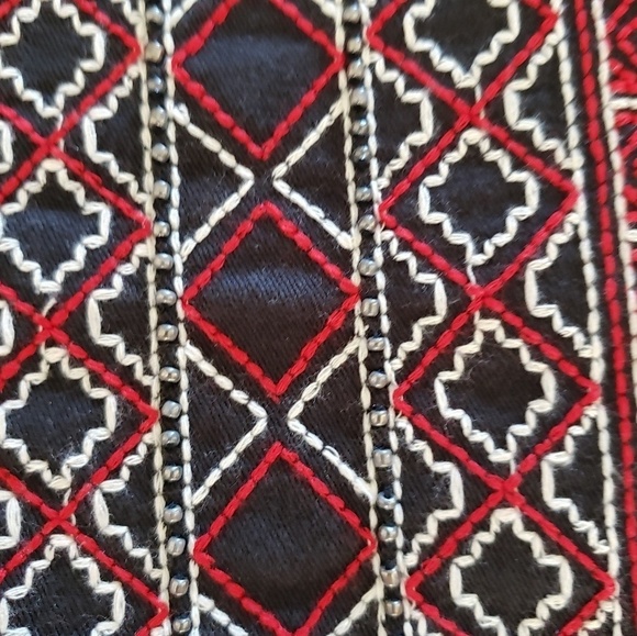 Boho Beaded & Embroidered Side Zip Shorts S - Picture 8 of 9